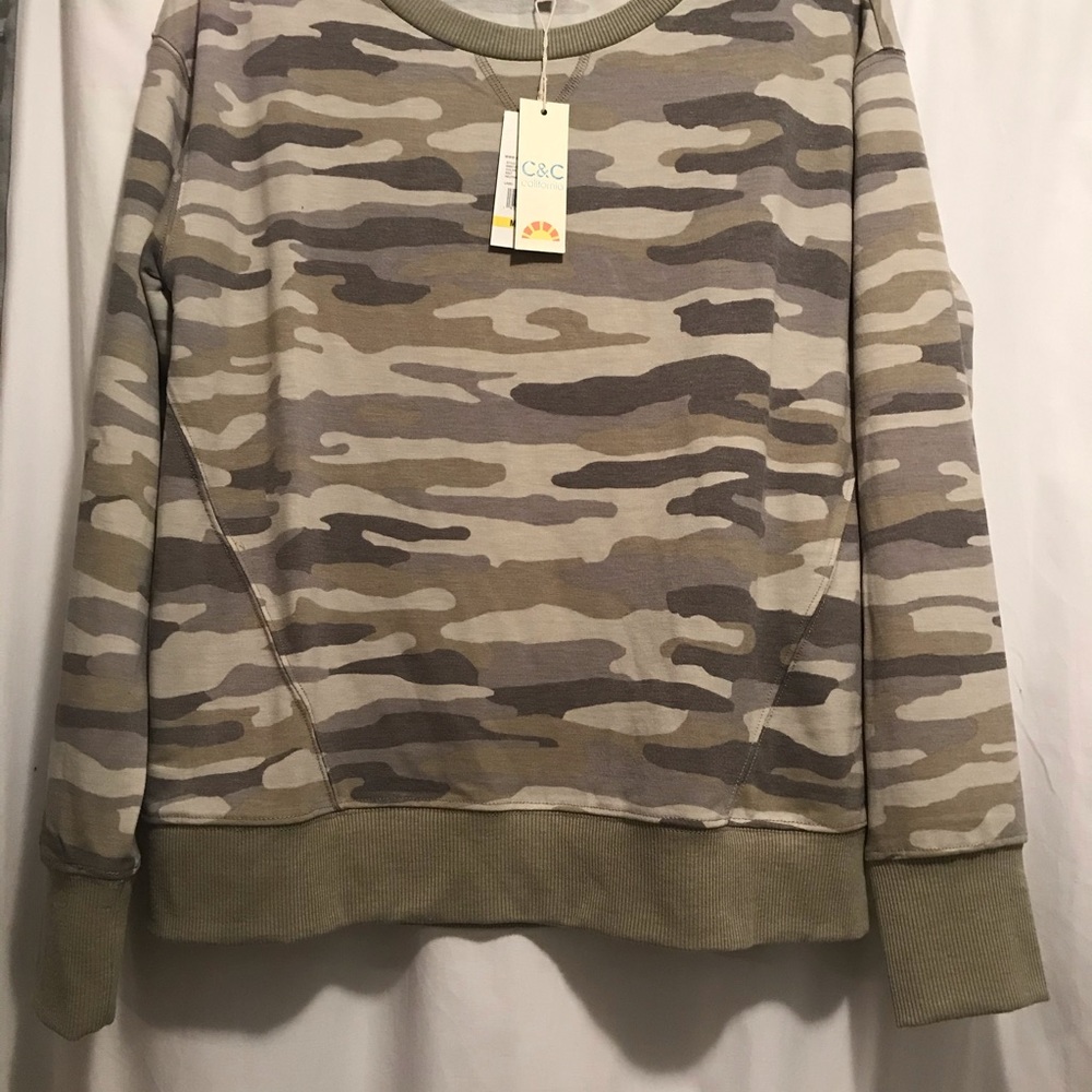 NWT C&C California Camo Pullover